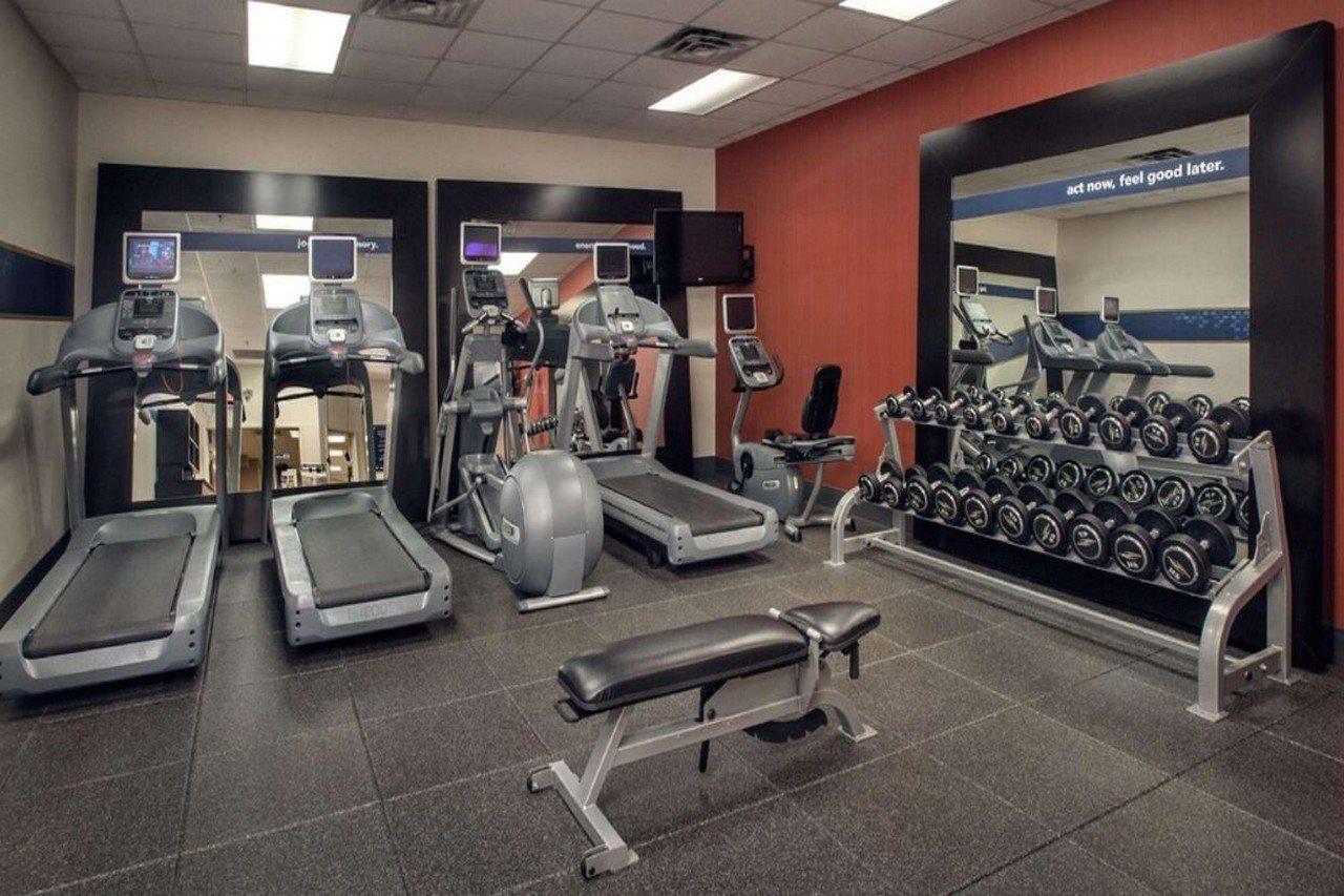 Hampton Inn & Suites Milwaukee Downtown Bagian luar foto