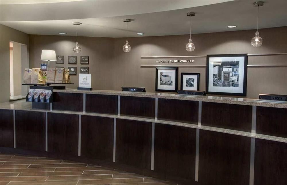 Hampton Inn & Suites Milwaukee Downtown Interior foto