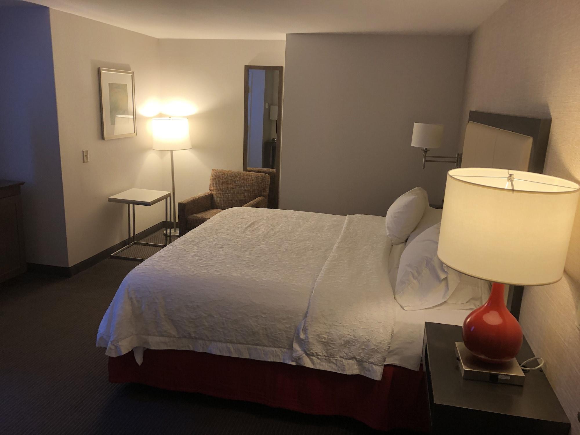 Hampton Inn & Suites Milwaukee Downtown Bagian luar foto