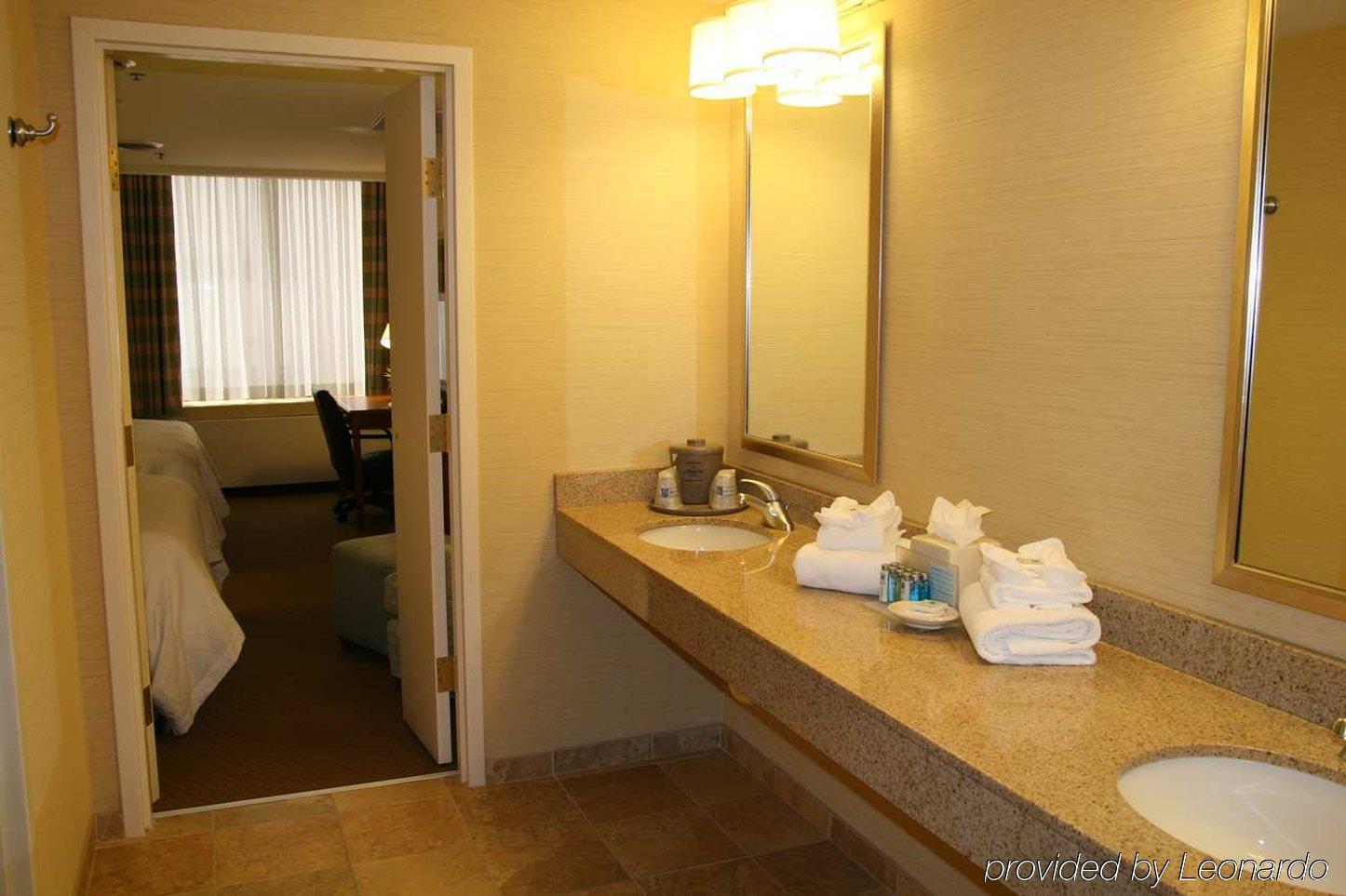 Hampton Inn & Suites Milwaukee Downtown Ruang foto
